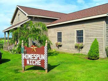 Heritage Inn Schuyler Lake Exterior photo